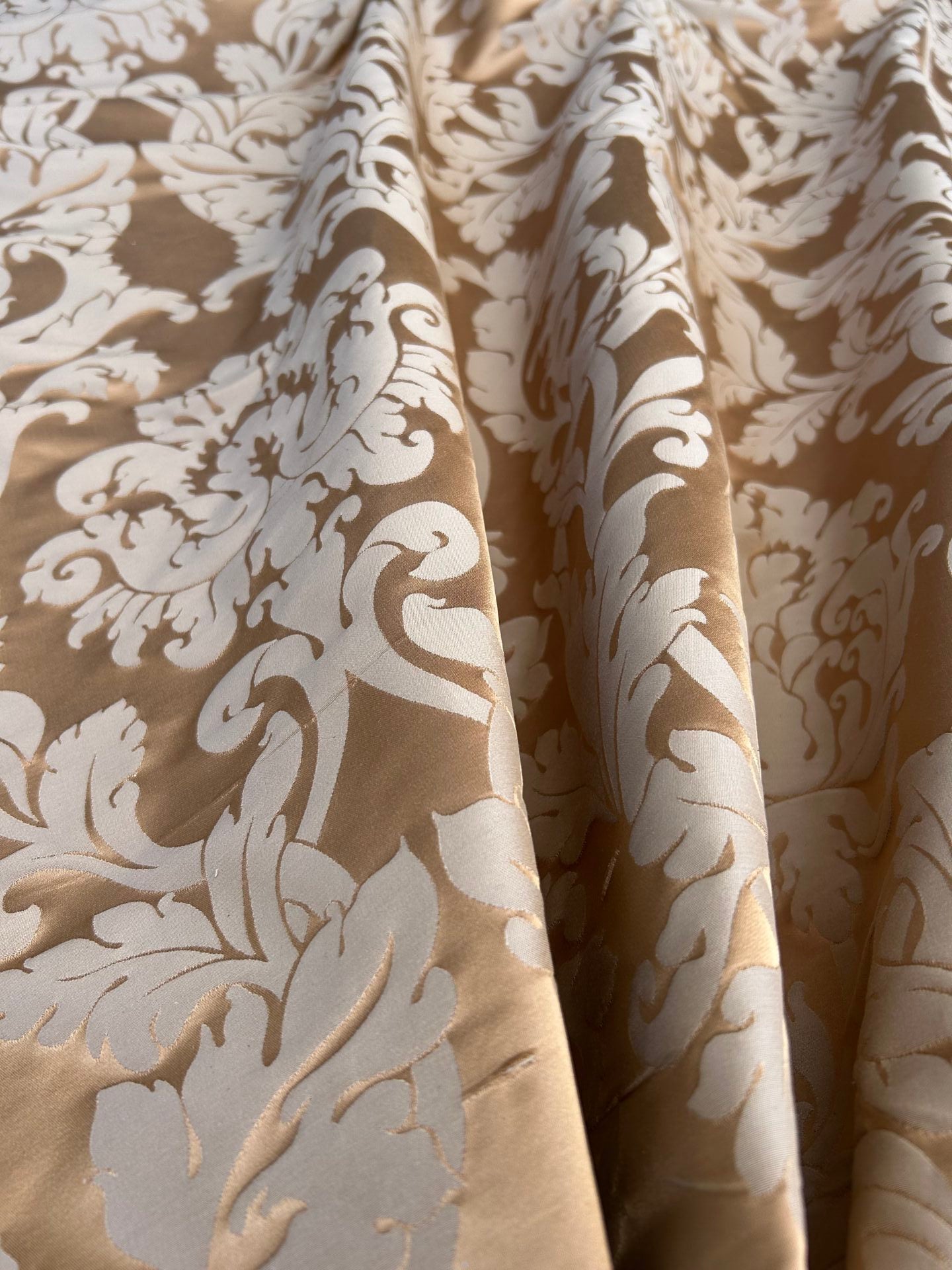 By yard Republica Silk Cotton Damask Renaissance Classy Pumpkin Spice Orange MSRP USD 500+/yard