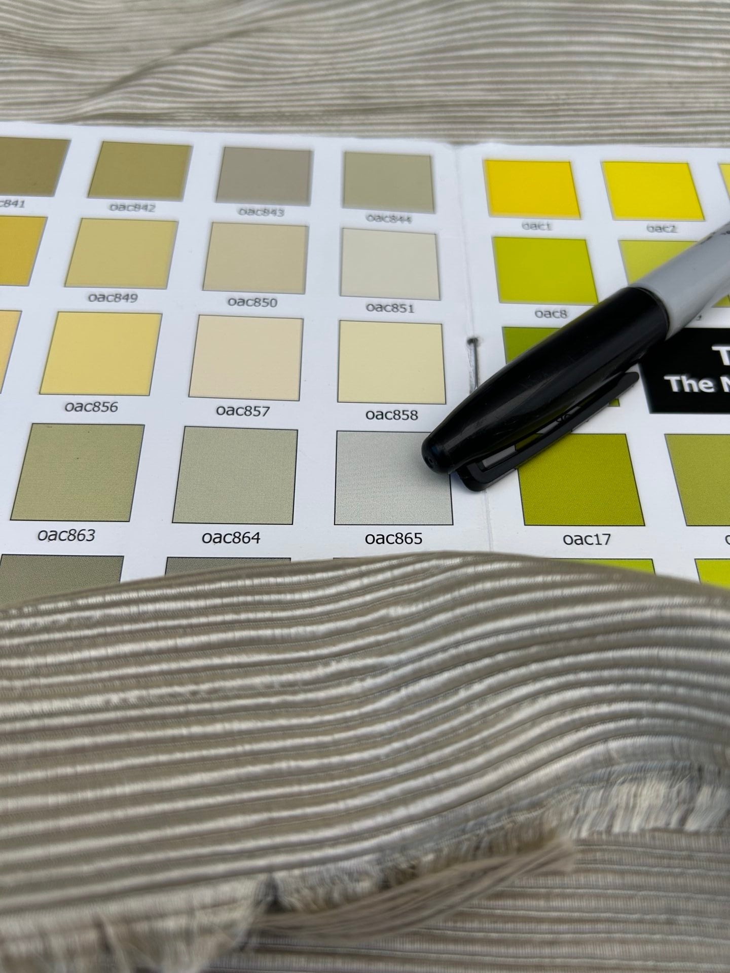 By yard Tapestry Silk Ottoman Wide Ribbed Silver Grey MSRP USD 600+/Yard