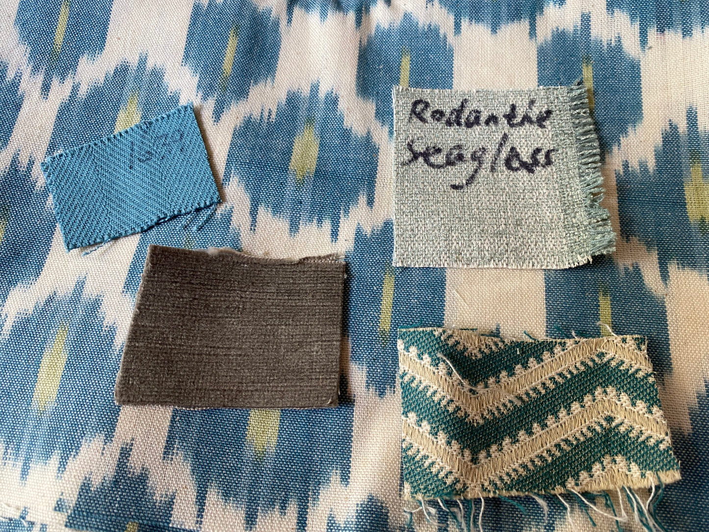 Scalamandre " Amara Ikat Weave Peacock  MSRP USD 150/Y Cotton Hand Woven! Blue Green White"