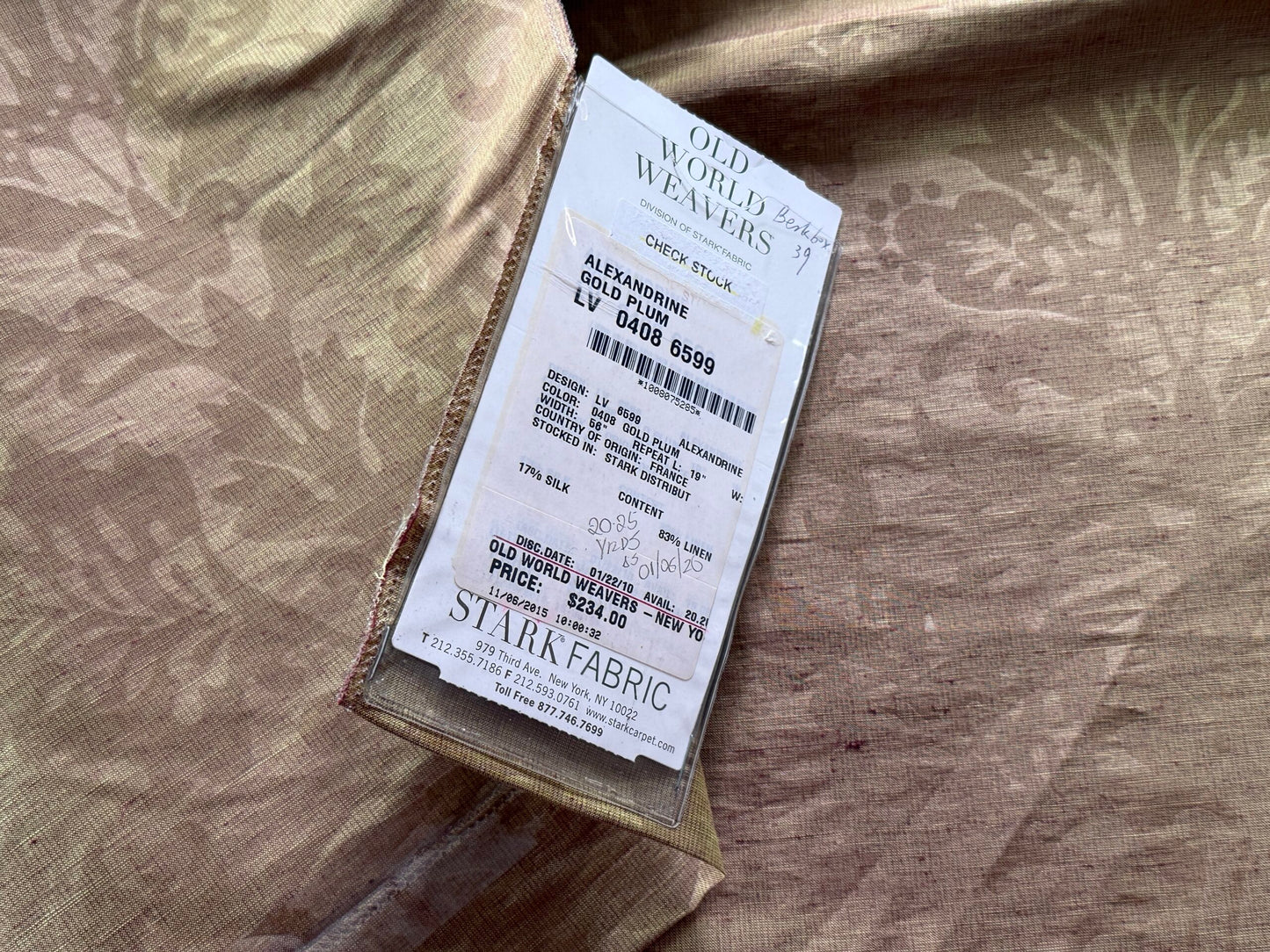 14 Berkbox39 Scalamandre Silk linen damask Alexandrine Gold Plum Red