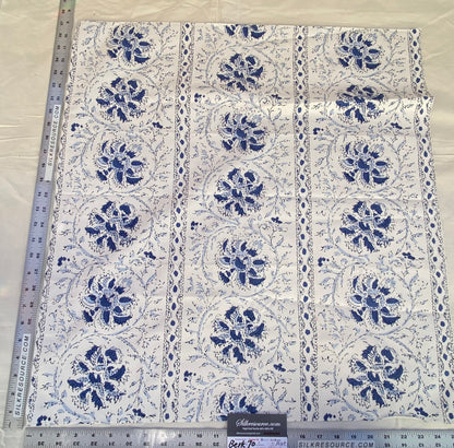 15 Berkbox70 Scalamandre Medallion Stripe Pattern Blue and White 27 x 26 inches