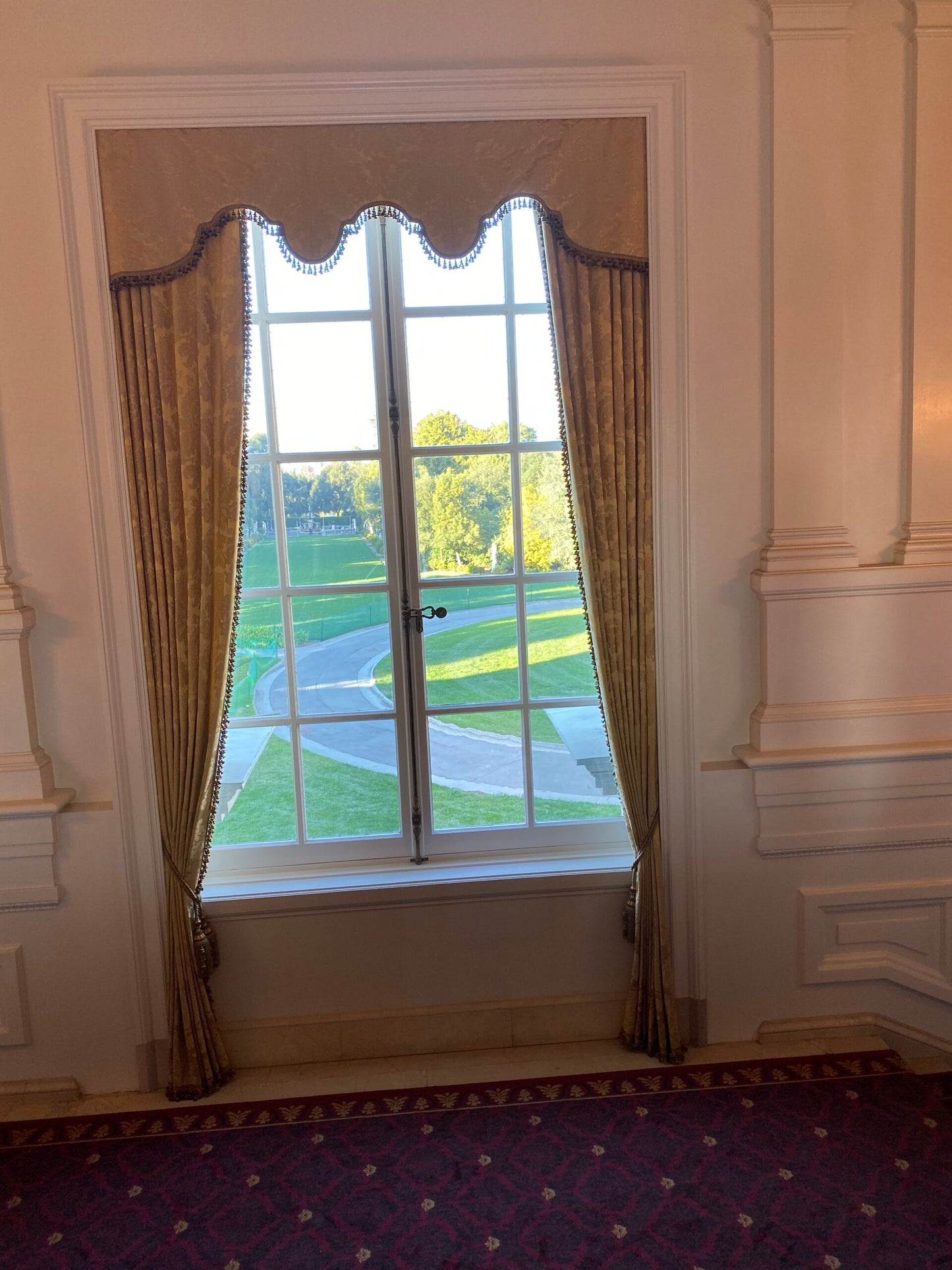 By Yard Scalamandre "NATCHEZ" Silk Lampas in Ripe Peach and Cream Salmon Pink &amp; Off White Silver PineappleWhite 18th C MSRP$1200+/Y