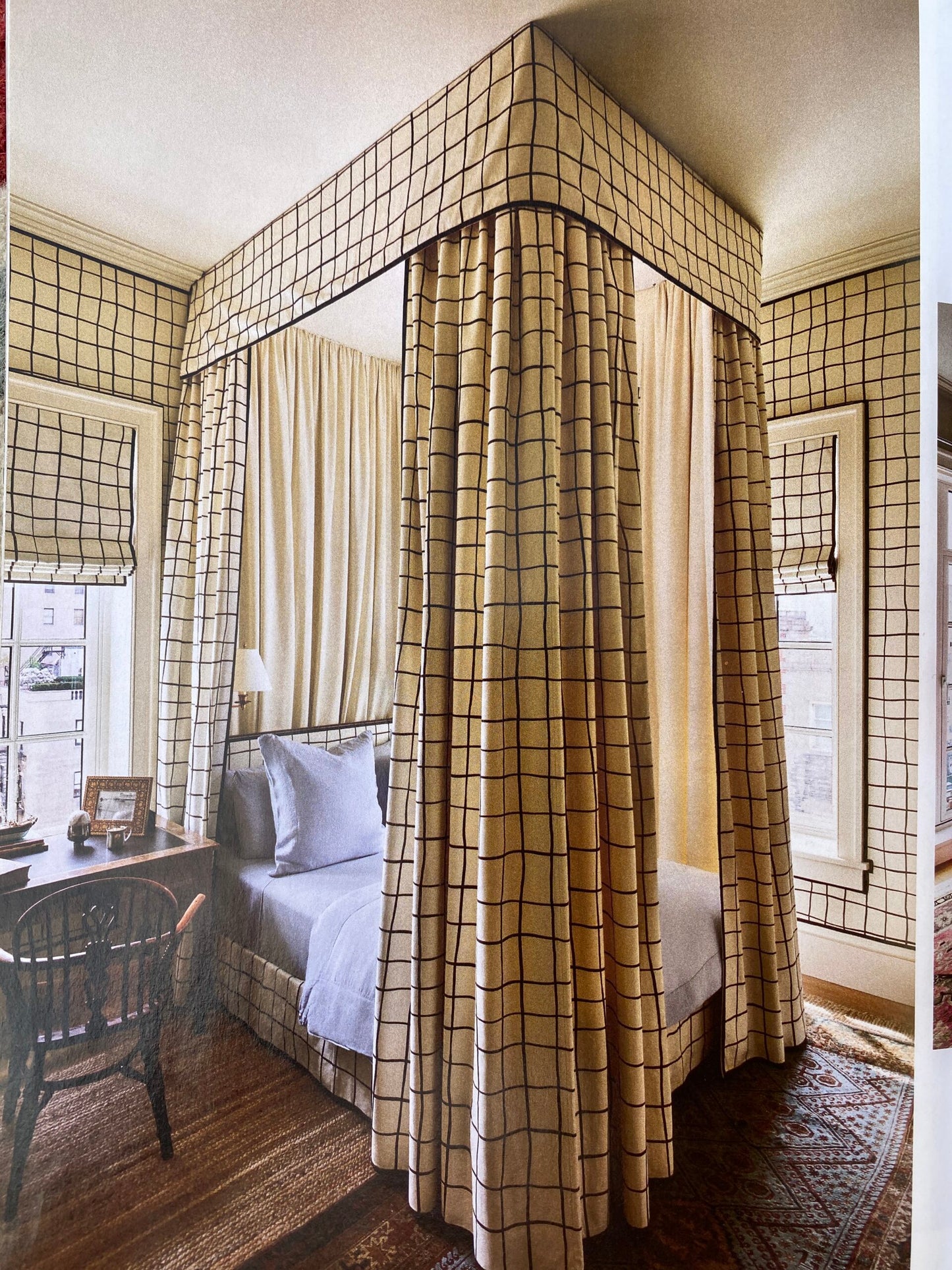 by Yard Kravet Classy Silk Taffeta Blue Daffodil Window Pane Plaid MSRP USD180/y Sku305