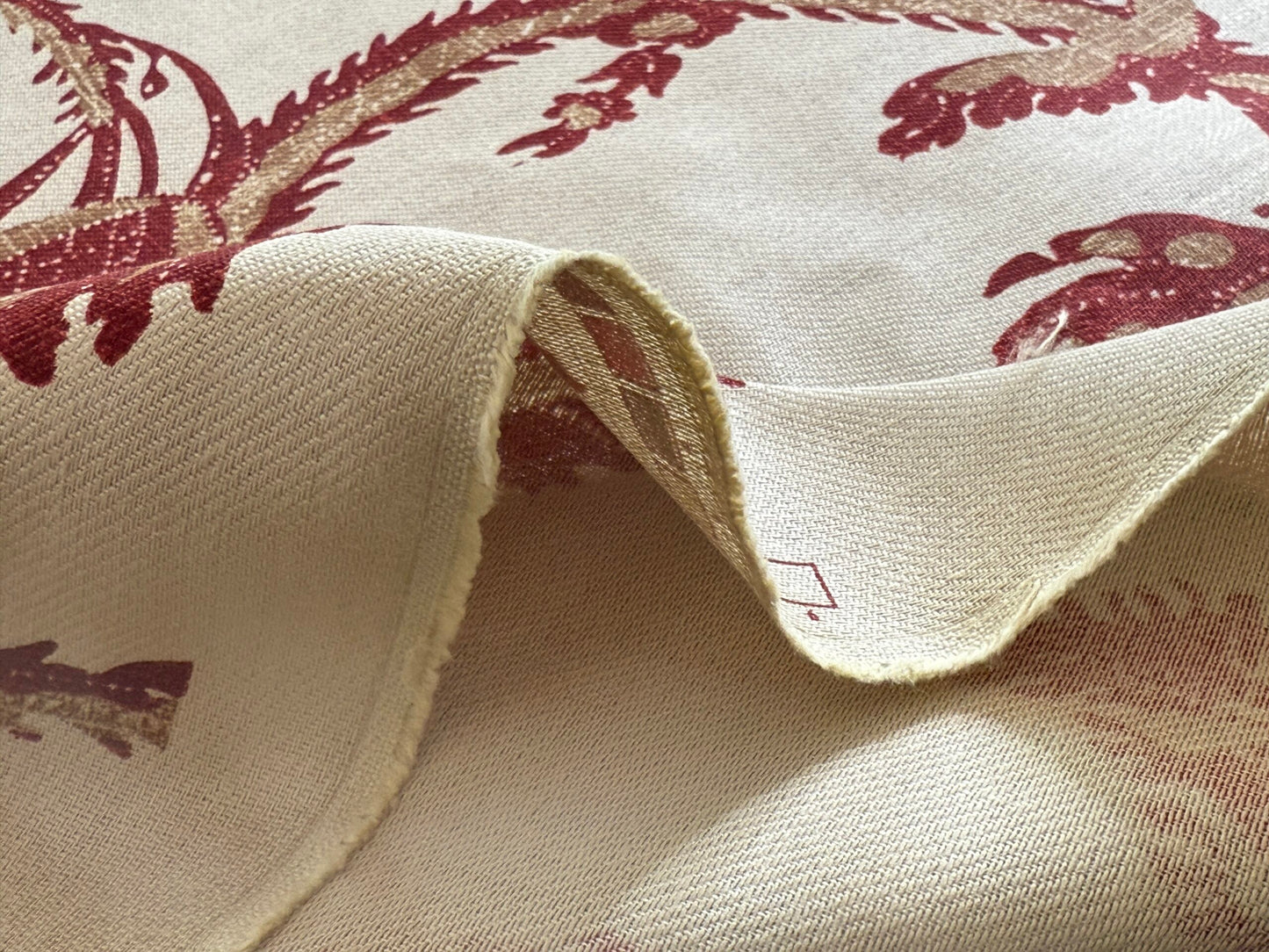 By Yd Lee Jofa Exotic Fruits Brick Biscuit Red on White Pom Thistle Vine Tropical Large Linen Print MSRP USD 196/Y