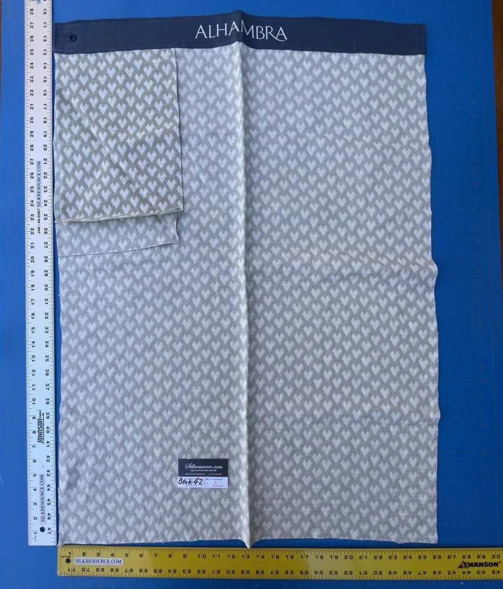 50 Berkbox42 Scalamandre Squares 27x37" "bolonia" Taupe/grey And Cream, Reversible Heart Pattern