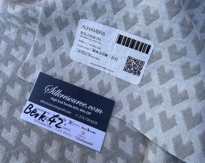 50 Berkbox42 Scalamandre Squares 27x37" "bolonia" Taupe/grey And Cream, Reversible Heart Pattern