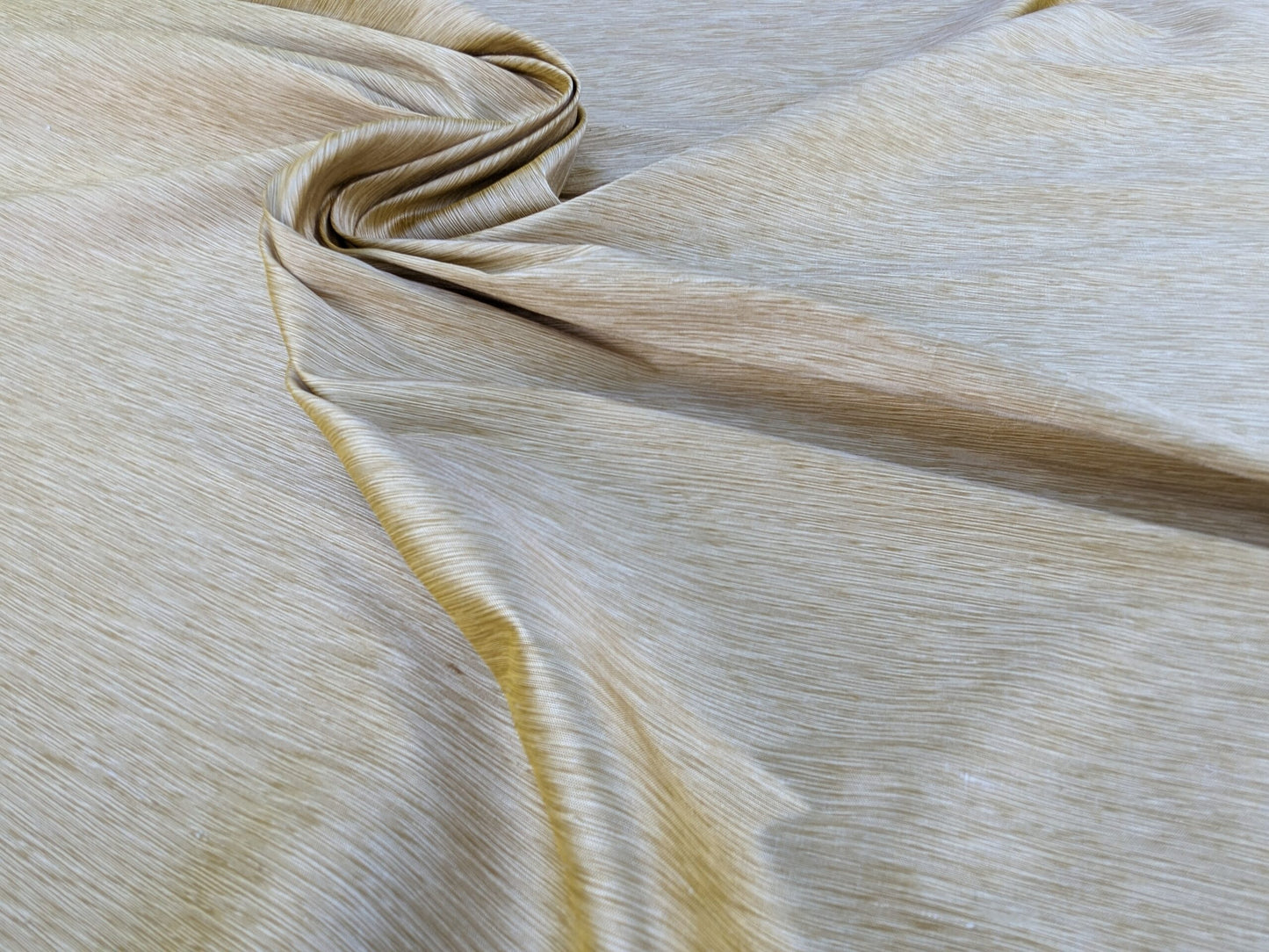Scalamandre Diffusion Taffeta Gold Silk Solid Texture MSRP USD294/y