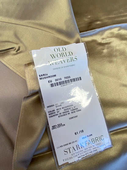 5 Berkbox72 Scalamandre Silk Square Sarin Mushroom Gray Solid MSRP USD300+/Y