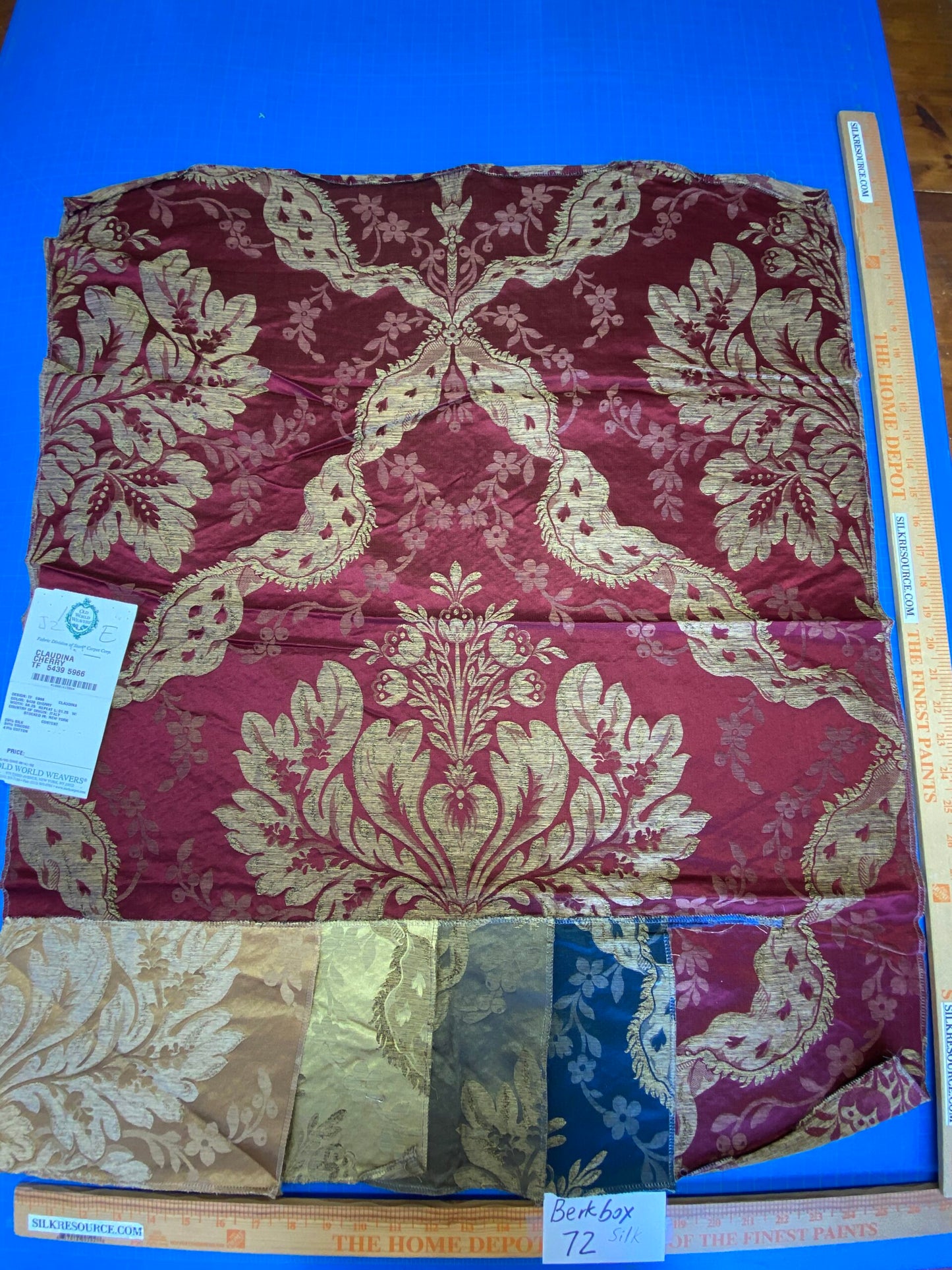39 Berkbox72 Scalamandre Old World Weavers Square Silk  Claudina Cherry Deep Red Gold Renaissance Damask Reversible Italy MSRP USD 320/Y
