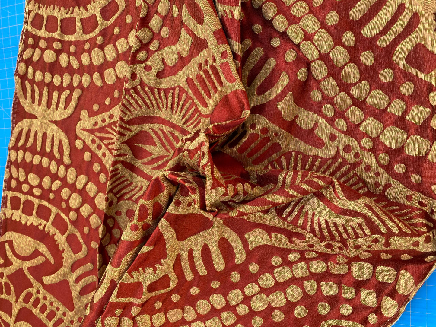 42 Berkbox72 Scalamandre Grey Watkins Square Silk Ethnic Damask Red MSRP USD 706/Y