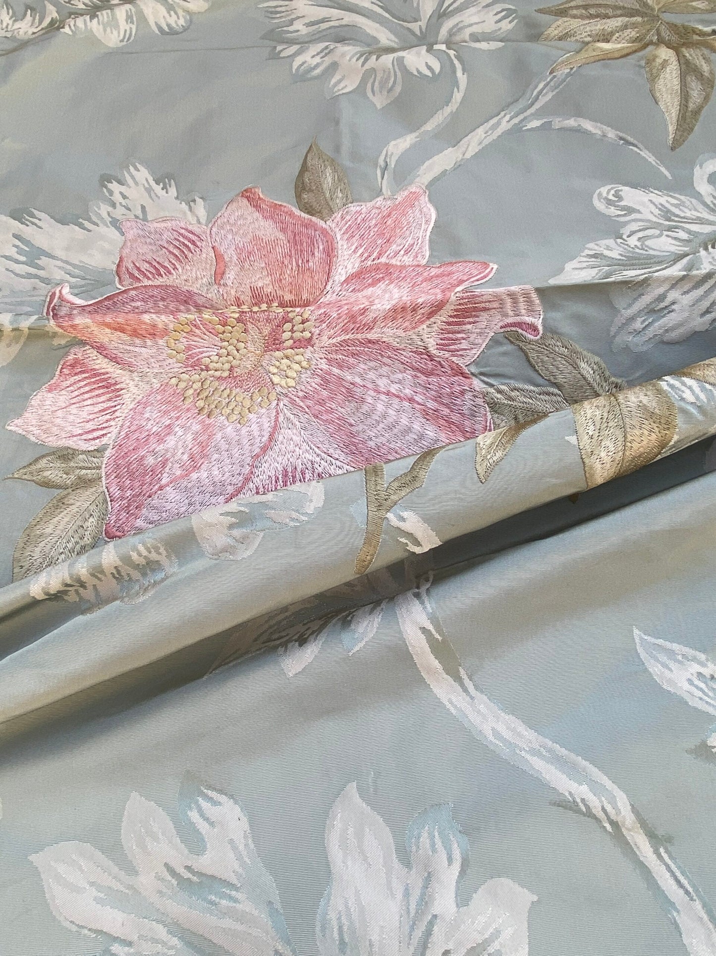 56 Berkbox72 Scalamandre Square Silk Fonthill Austine Aqua Large Flower Embroidery On Silk MSRP USD 172/Y