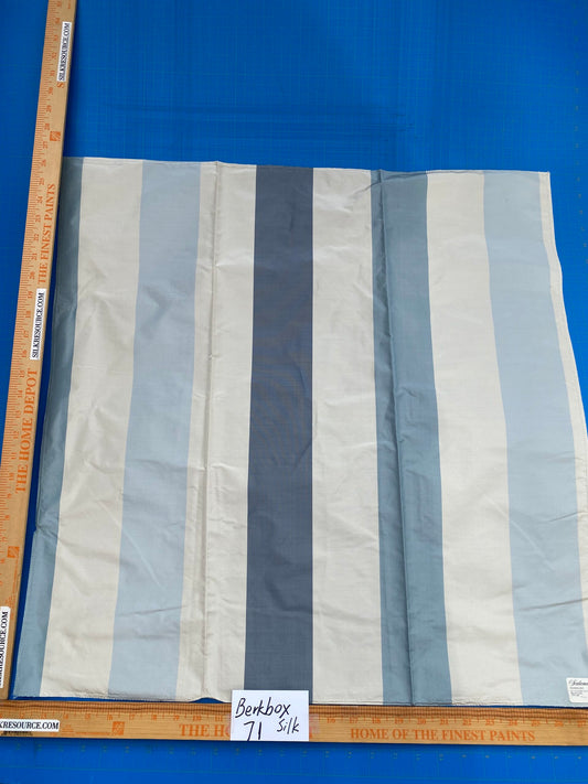 6 Berkbox71 Scalamandre Square Silk La Valliere Rayure Blue and Cream Stripe MSRP USD348/y