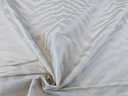 Scalamandre  Bengali Champagne Leopard Tiger Animal Skin Print Linen Silk MSRP USD366/y