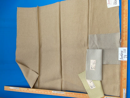 22 Berkbox71 Scalamandre Square Silk Fonthill Mitchell Light Brown Small Scale Texture Plain MSRP USD216/y