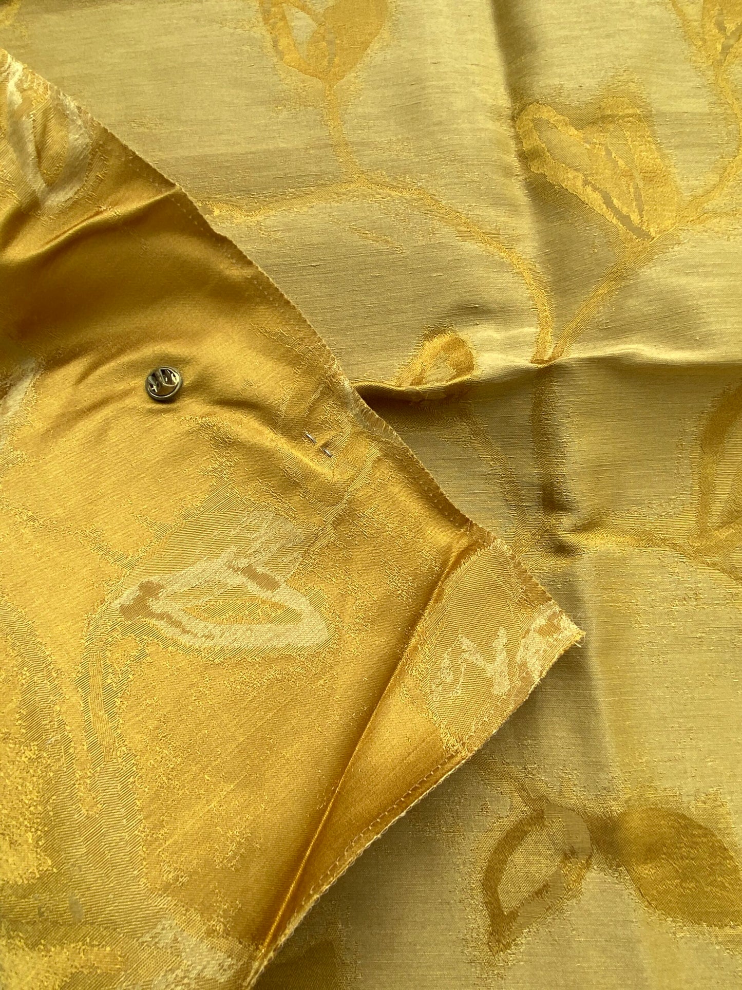 24 Berkbox71 Scalamandre Square Silk Grey Watkins Maharajah Antique Gold Reversible Gold Tree Foliage MSRP USD348/y