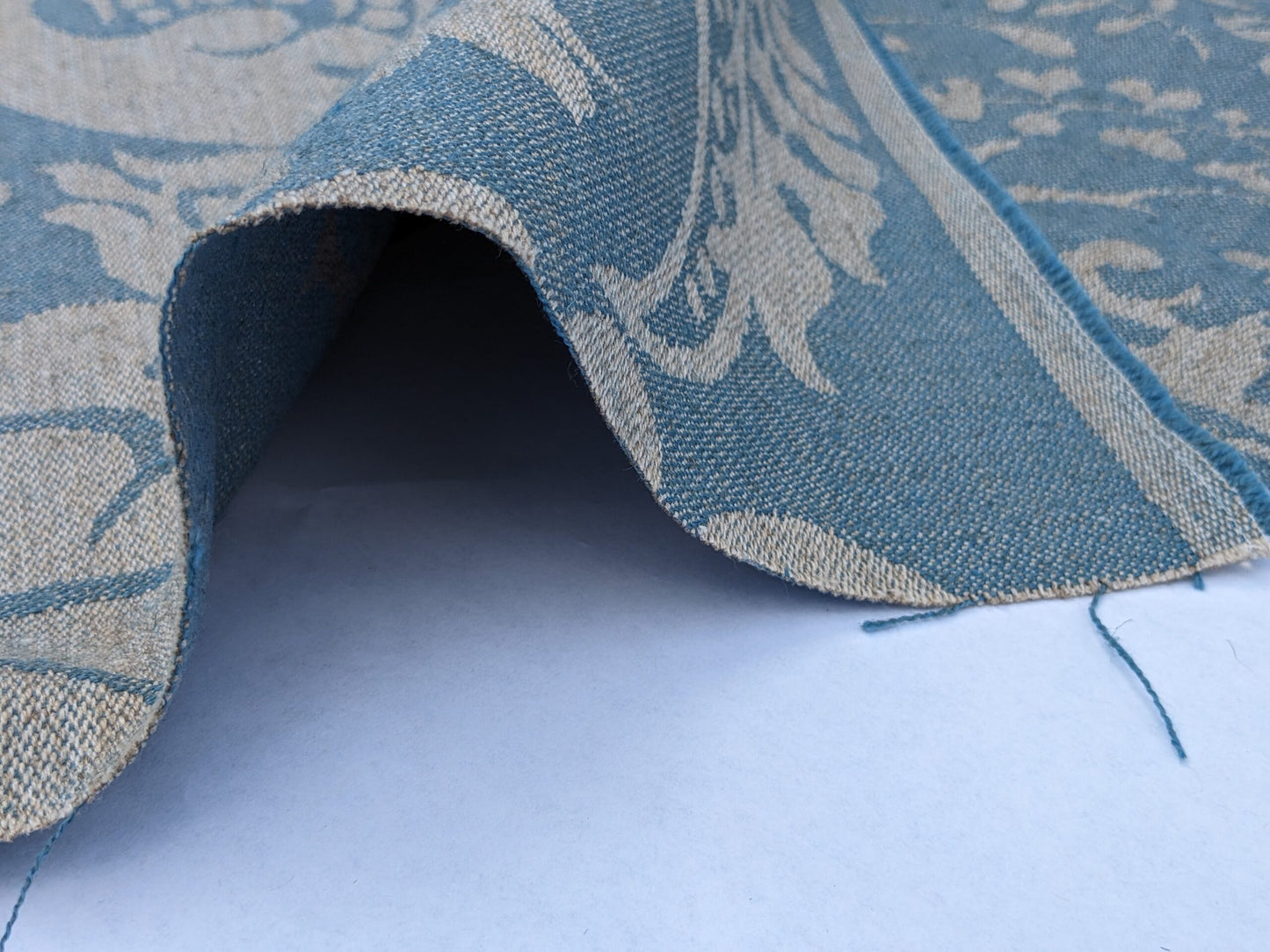 Scalamandre Amelia Delphinium Blue Renaissance Damask Jacquard Linen Acanthus Feather MSRP USD 176/y