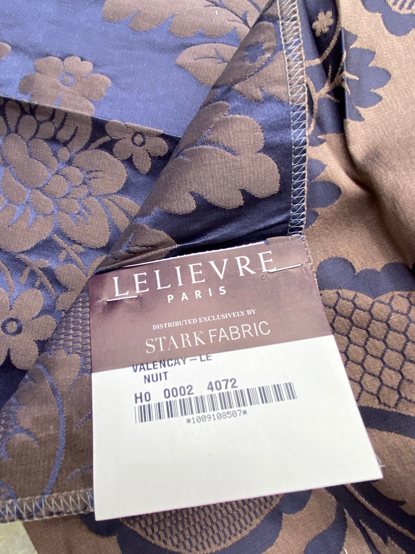 44 Berkbox71 Scalamandre Square Silk Lelievre Valencay Damask Floral Purple MSRP USD 300+/y
