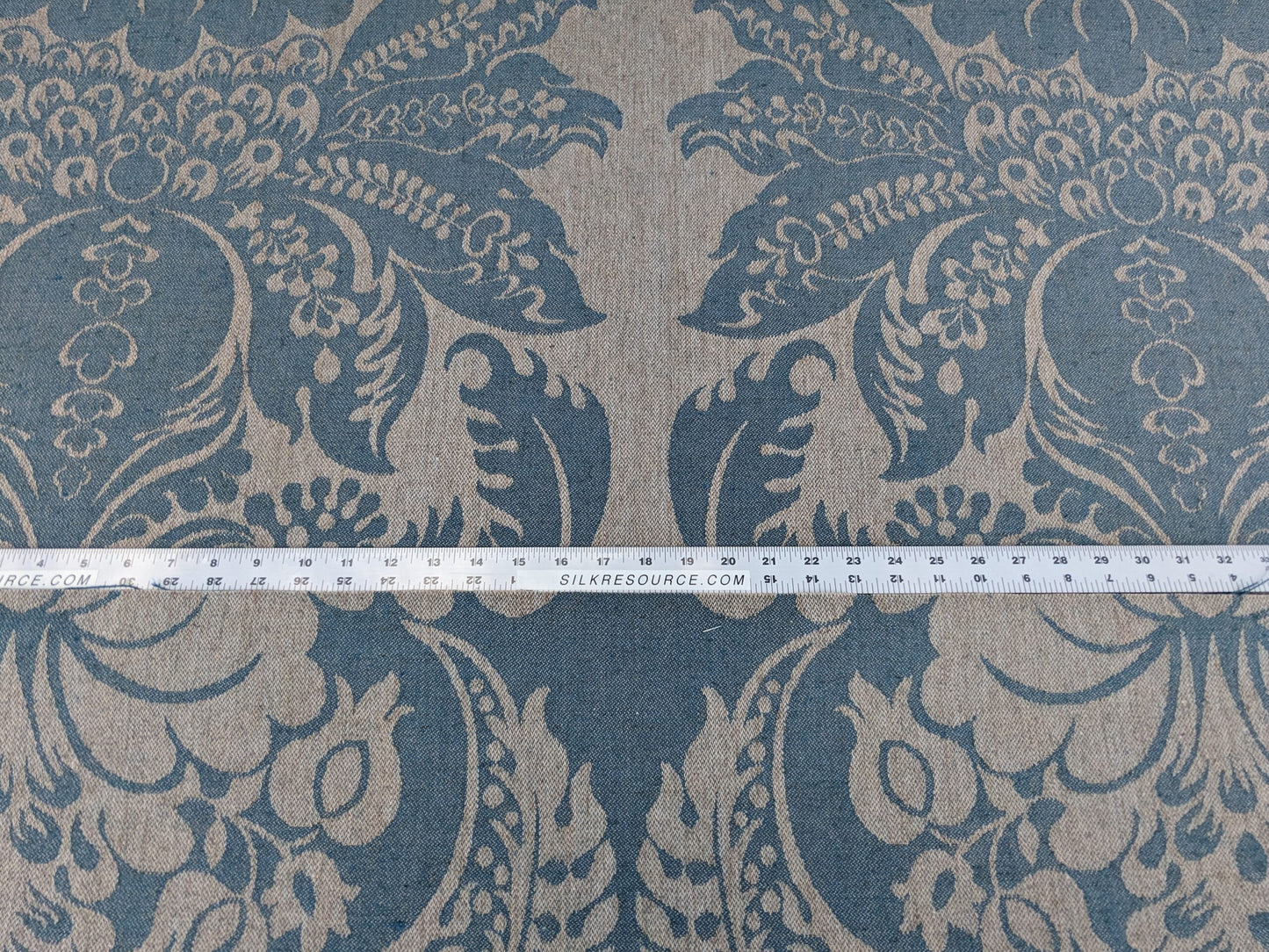 Scalamandre Amelia Delphinium Blue Renaissance Damask Jacquard Linen Acanthus Feather MSRP USD 176/y