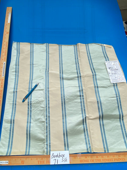 47 Berkbox71 Scalamandre Square Silk Old World Weavers Chaplin Sky Silk Stripe Light Blue Beige MSRP USD 300+/y