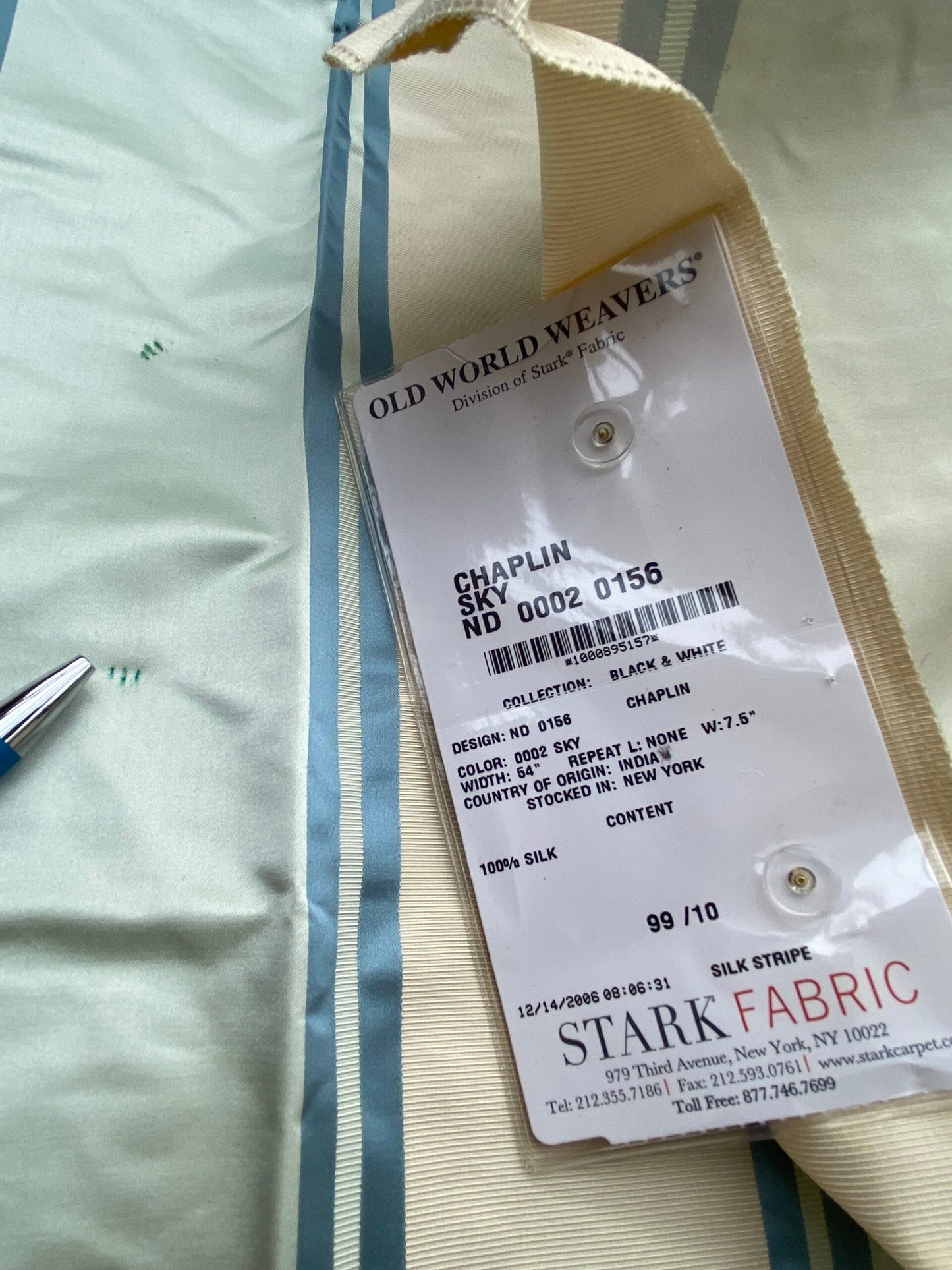 47 Berkbox71 Scalamandre Square Silk Old World Weavers Chaplin Sky Silk Stripe Light Blue Beige MSRP USD 300+/y