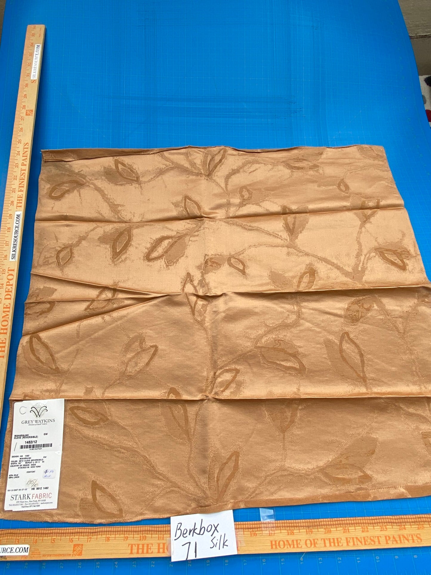 50 Berkbox71 Scalamandre Square Silk Grey Watkins Maharajah Clove Reversible Brown Contemporary MSRP USD 348/y