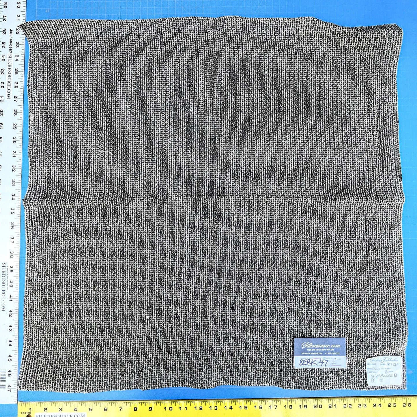 2 Berkbox47 26"x 26" Square Scalamandre COBA Black Beige Texture Solid