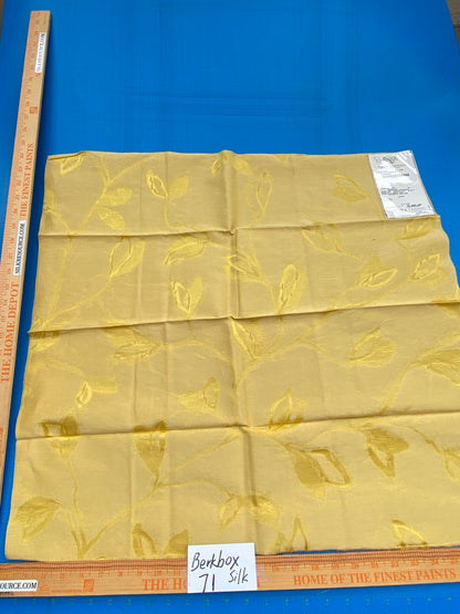 52 Berkbox71 Scalamandre Square Silk Grey Watkins Maharajah Citrun Reversible Yellow Contemporary MSRP USD 348/y