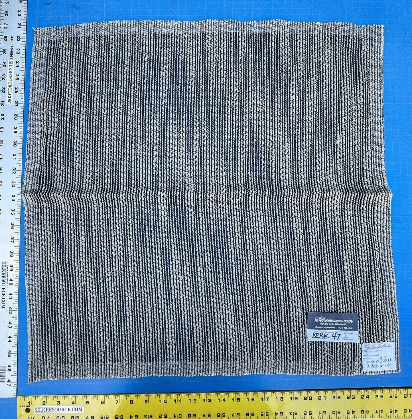 7 Berkbox47 26"x 26" Square Scalamandre Alyssa Black and White 100% PES Trevira CS Texture