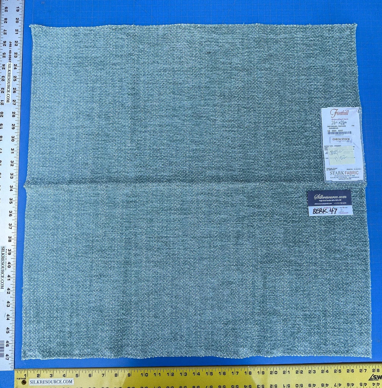 9 Berkbox47 26″x 26″ Square Scalamandre San Miguel Texture Caribbean Green