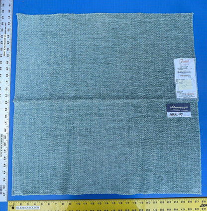 9 Berkbox47 26″x 26″ Square Scalamandre San Miguel Texture Caribbean Green