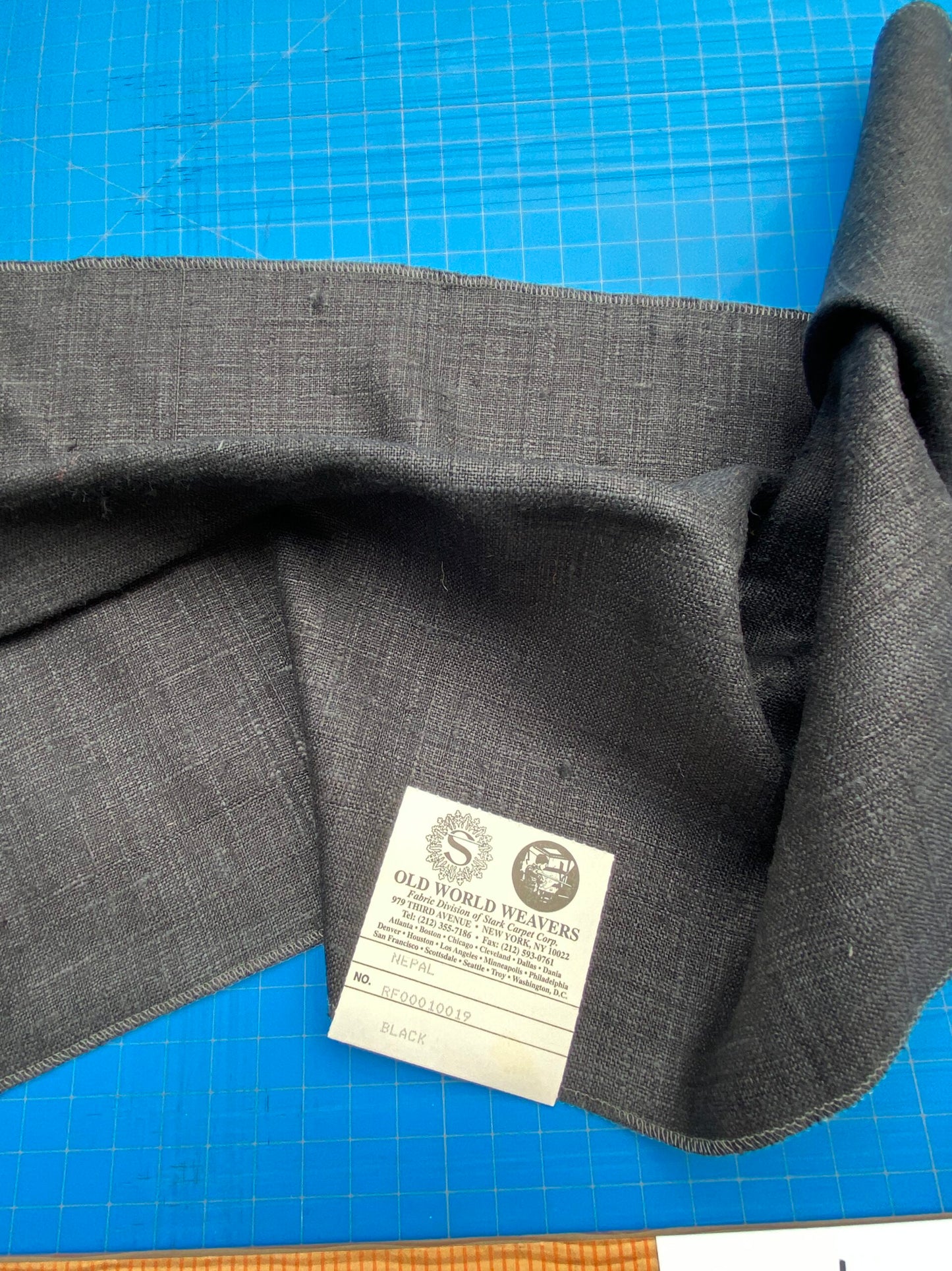 71 Berkbox71 Scalamandre Square Silk by Old World Weavers Nepal Black Solid 12"x27" MSRP USD 310/y