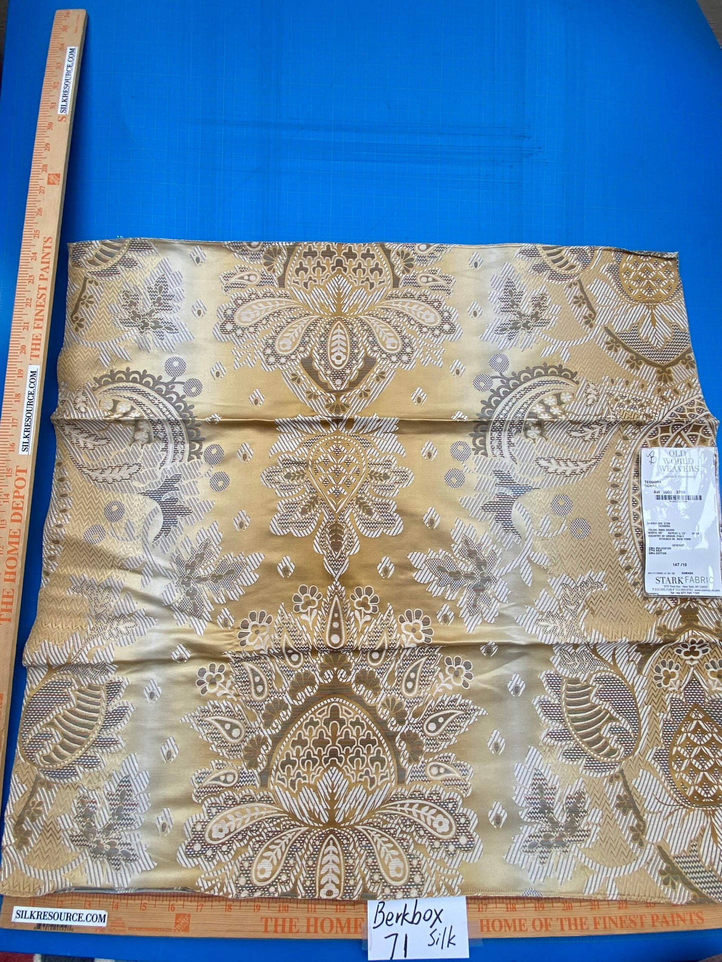 75 Berkbox71 Scalamandre Square Silk by Old World Weavers Teodora Ochre Gold Silk Damask Renaissance ArtichokeTraditional Damask MSRP USD 338/Y