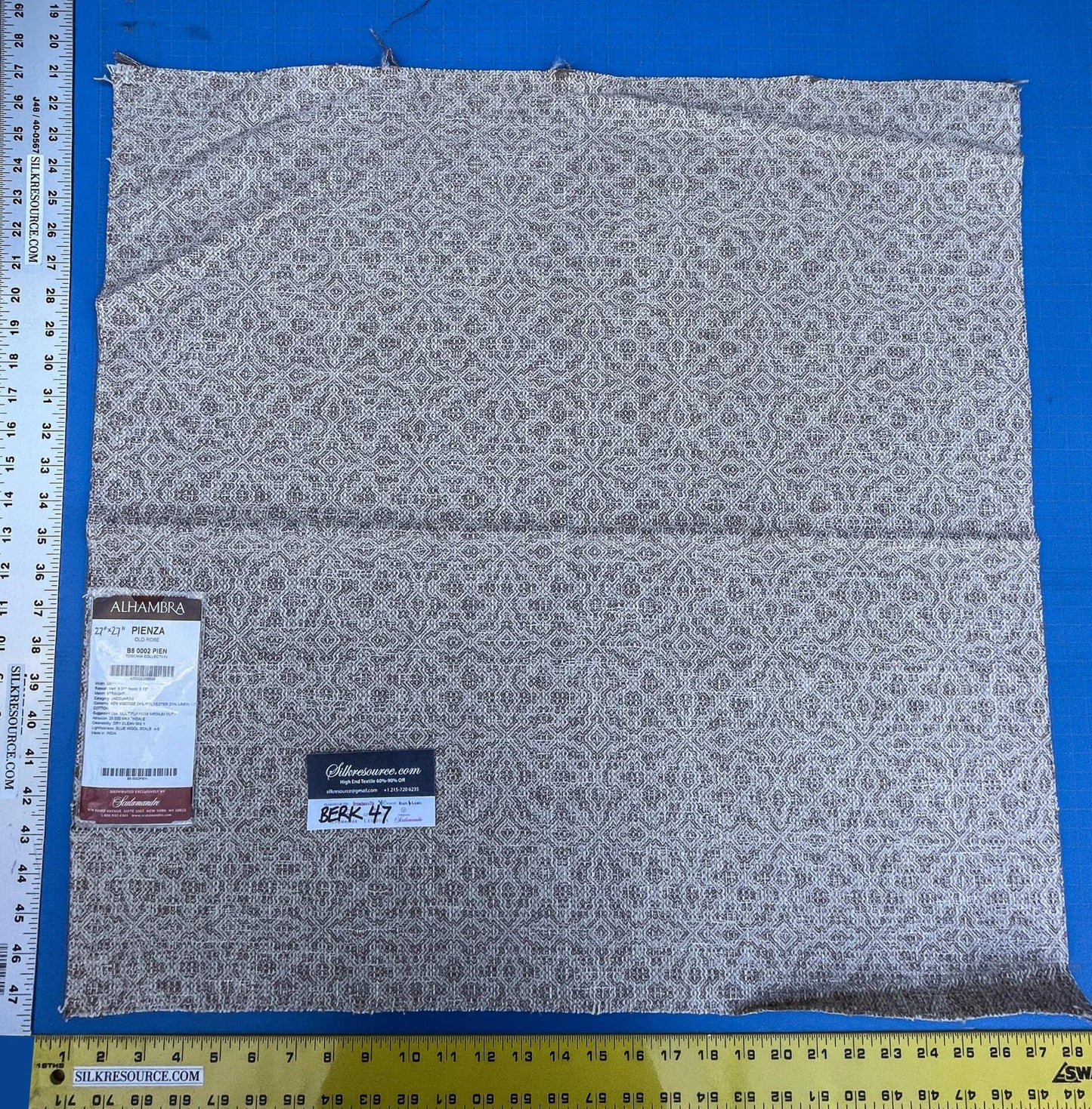 43 Berkbox47 27″x 27″ Square Scalamandre PIENZA Old Rose Abstract Geometric Brown Beige