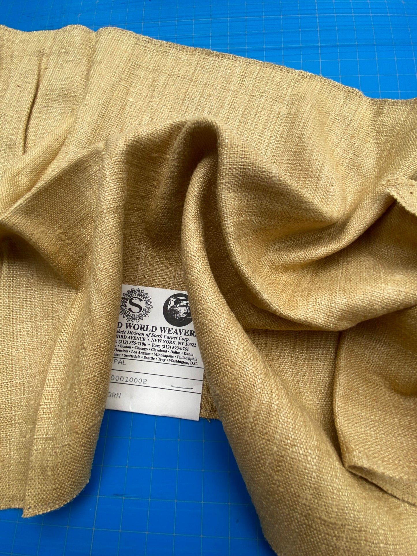 79 Berkbox71 Scalamandre Square Silk by Old World Weavers Nepal Corn Yellow Solid 13"x25" MSRP USD 310/y