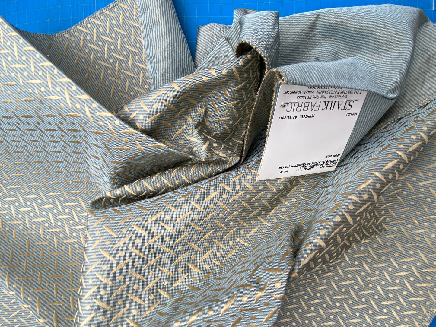 92 Berkbox71 Scalamandre Square Silk by Grey Watkins Crosshatch Blue Small Scale Geometric MSRP USD 458/y
