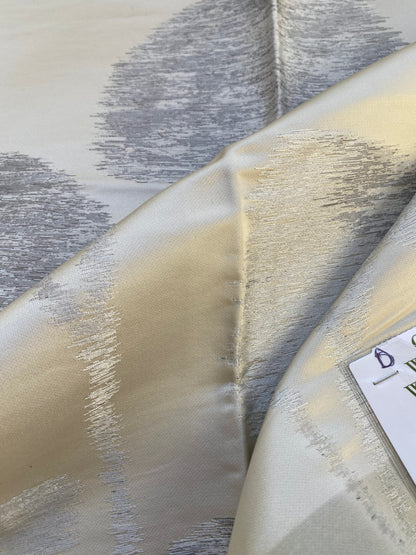 7 Berkbox73 Square Silk Blend by Old World Weavers Isabella Moon Glow Gray White MSRP USD 428/y