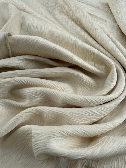 Scalamandre Pirana Ricci Silk Textured Chevron Willow Foliage Fabric in Cream White - By The Yard - MSRP USD298/y