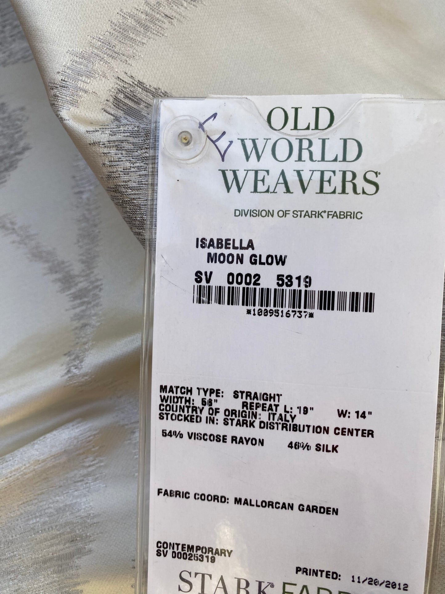 8 Berkbox73 Square Silk Blend by Old World Weavers Isabella Moon Glow Gray White MSRP USD 428/y