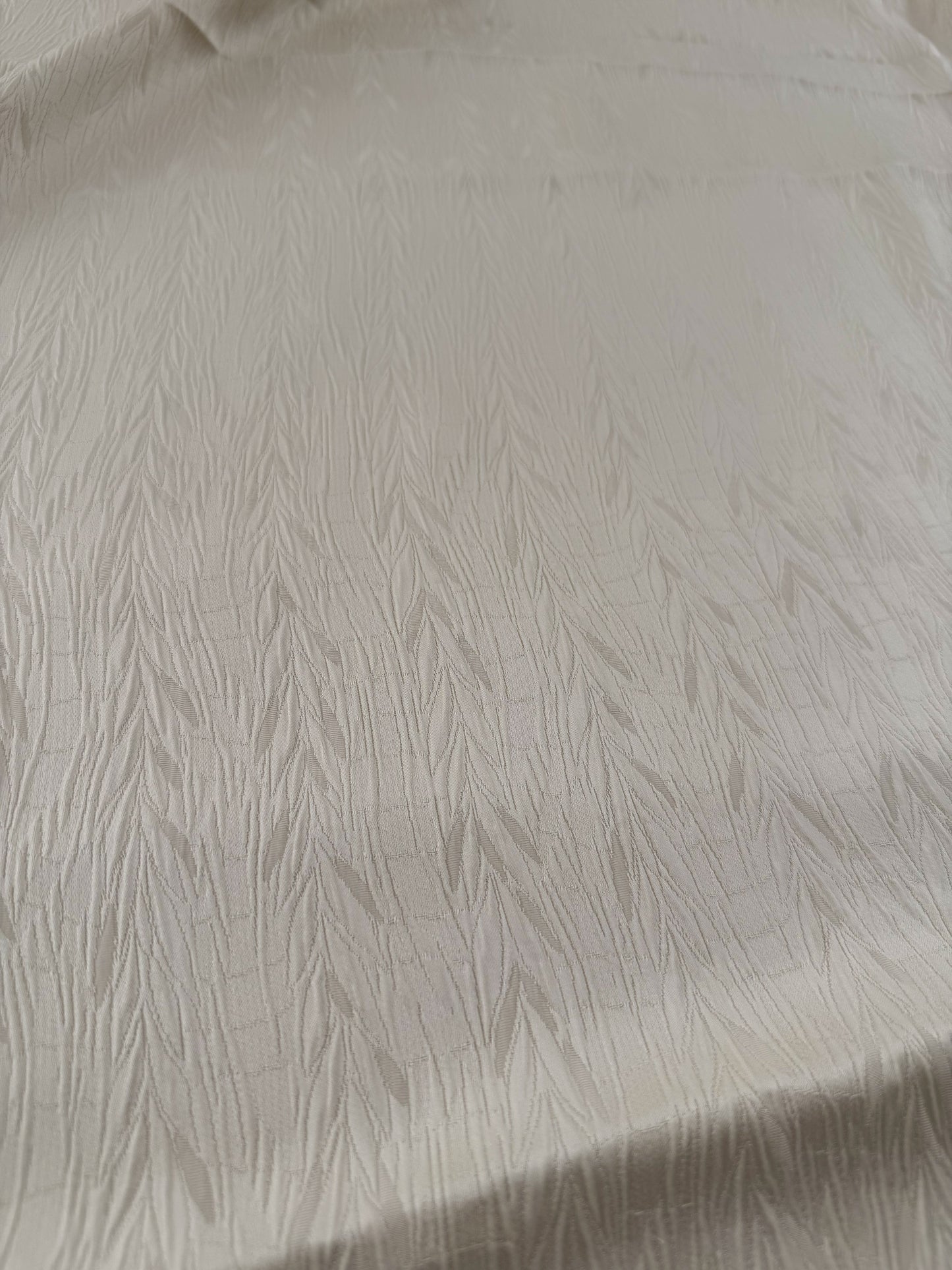 Scalamandre Pirana Ricci Silk Textured Chevron Willow Foliage Fabric in Cream White - By The Yard - MSRP USD298/y