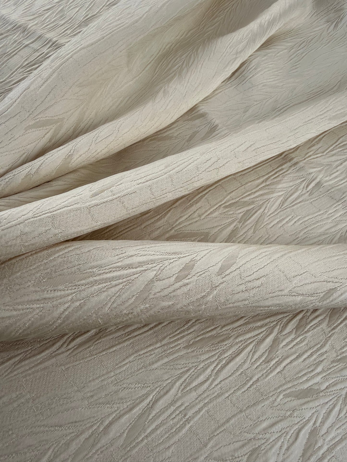 Scalamandre Pirana Ricci Silk Textured Chevron Willow Foliage Fabric in Cream White - By The Yard - MSRP USD298/y