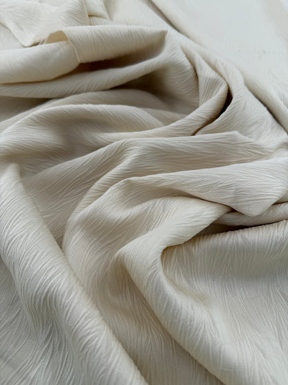 Scalamandre Pirana Ricci Silk Textured Chevron Willow Foliage Fabric in Cream White - By The Yard - MSRP USD298/y