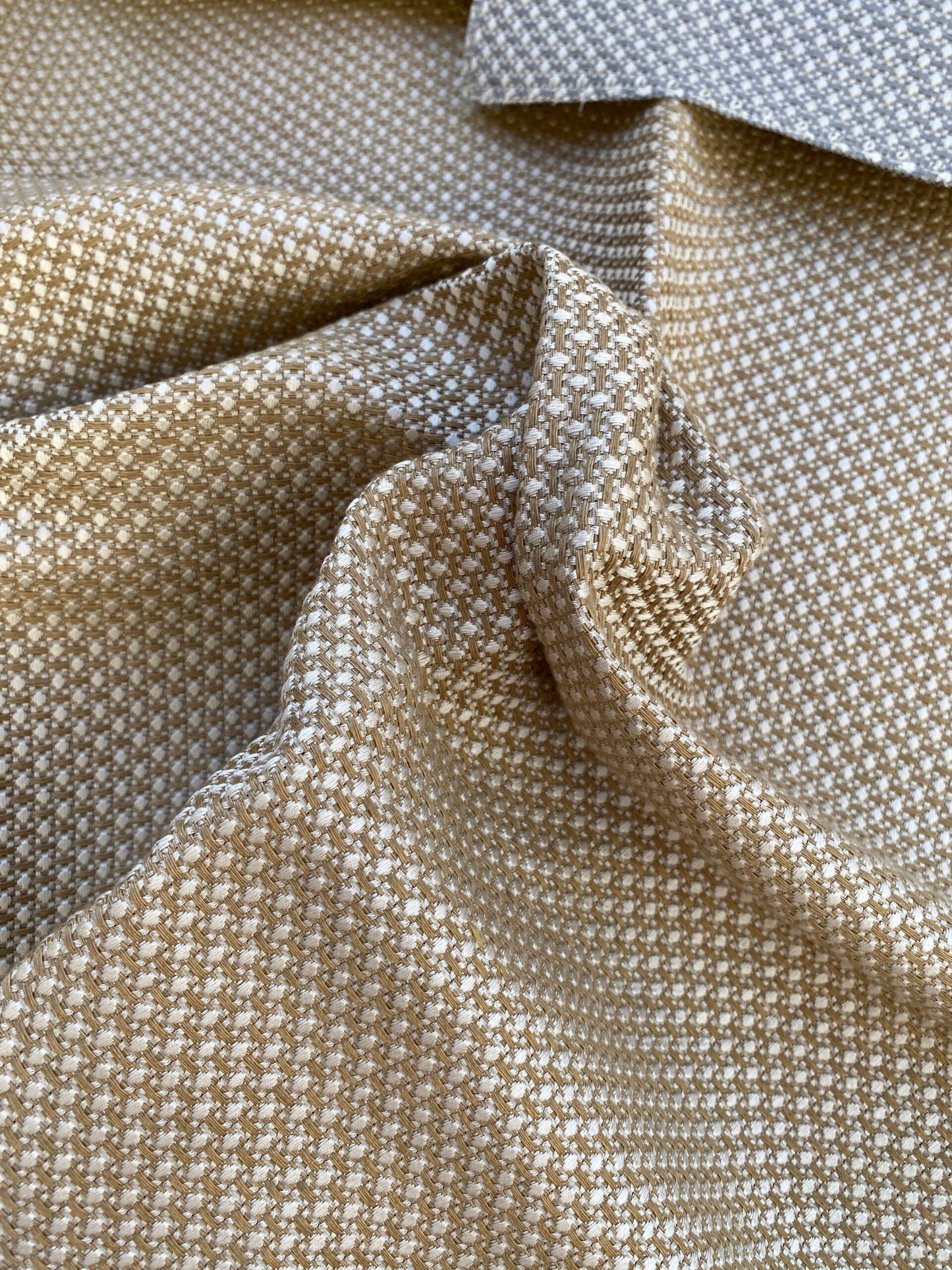 17 Berkbox73 Square Silk by Old World Weavers Mitchel Light Brown Small Scale Texture Plain Yellow MSRP USD 216/y