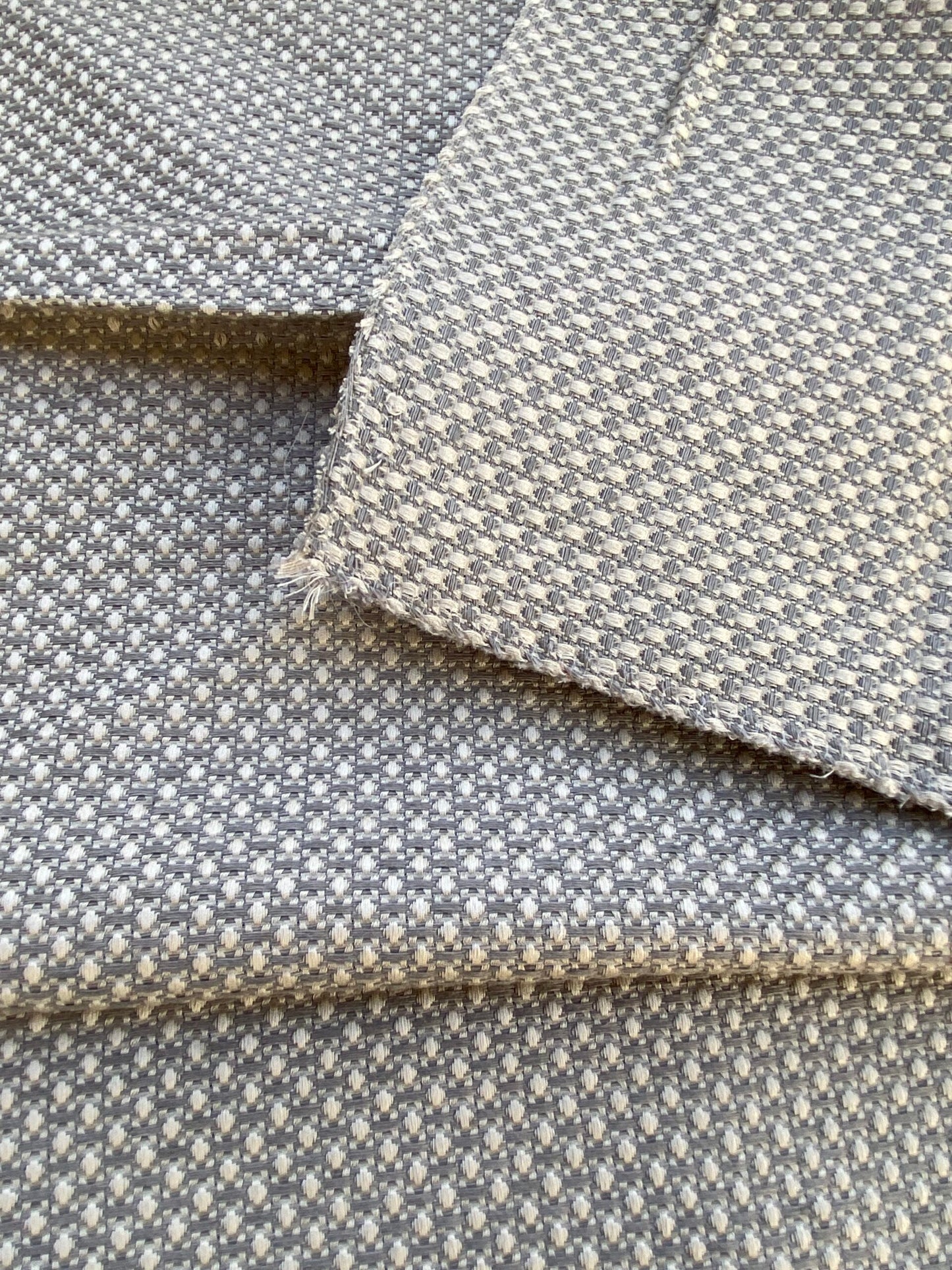 27 Berkbox73 Square Silk by Fonthill Mitchel Grey Small Scale Texture Plain Yellow MSRP USD 216/y