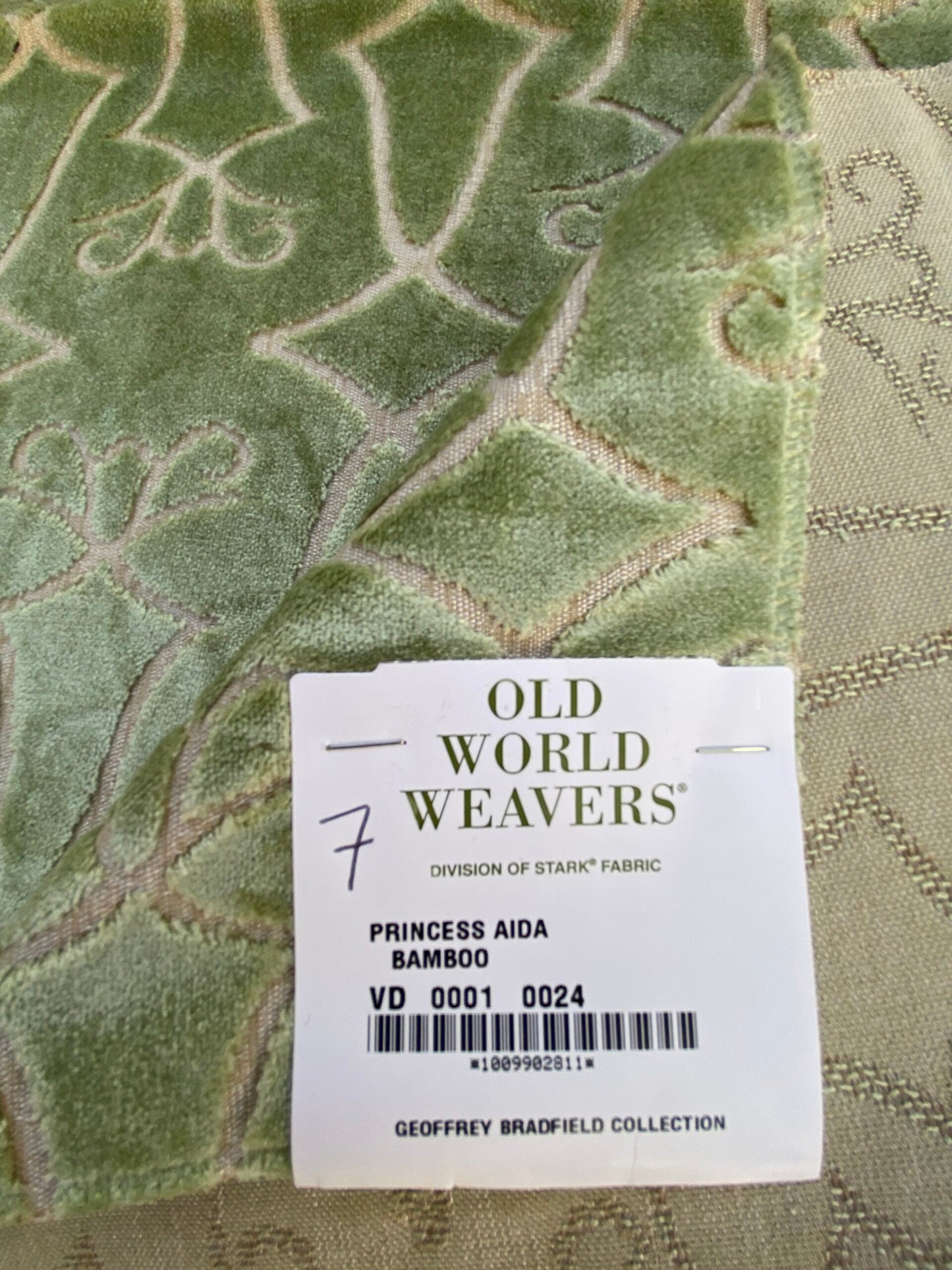 7 Berkbox74 Square Velvet by Old World Weavers Princess Aida Bamboo Green Cut Velvet Silky MSRP USD 265/Y