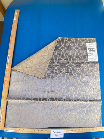 10 Berkbox74 Square Velvet by Old World Weavers Princess Aida Lavender Smoke Gray Cut Velvet Silky MSRP USD 265/Y