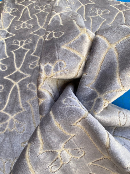 13 Berkbox74 Square Velvet by Old World Weavers Princess Aida Lavender Smoke Gray Cut Velvet Silky MSRP USD 265/Y