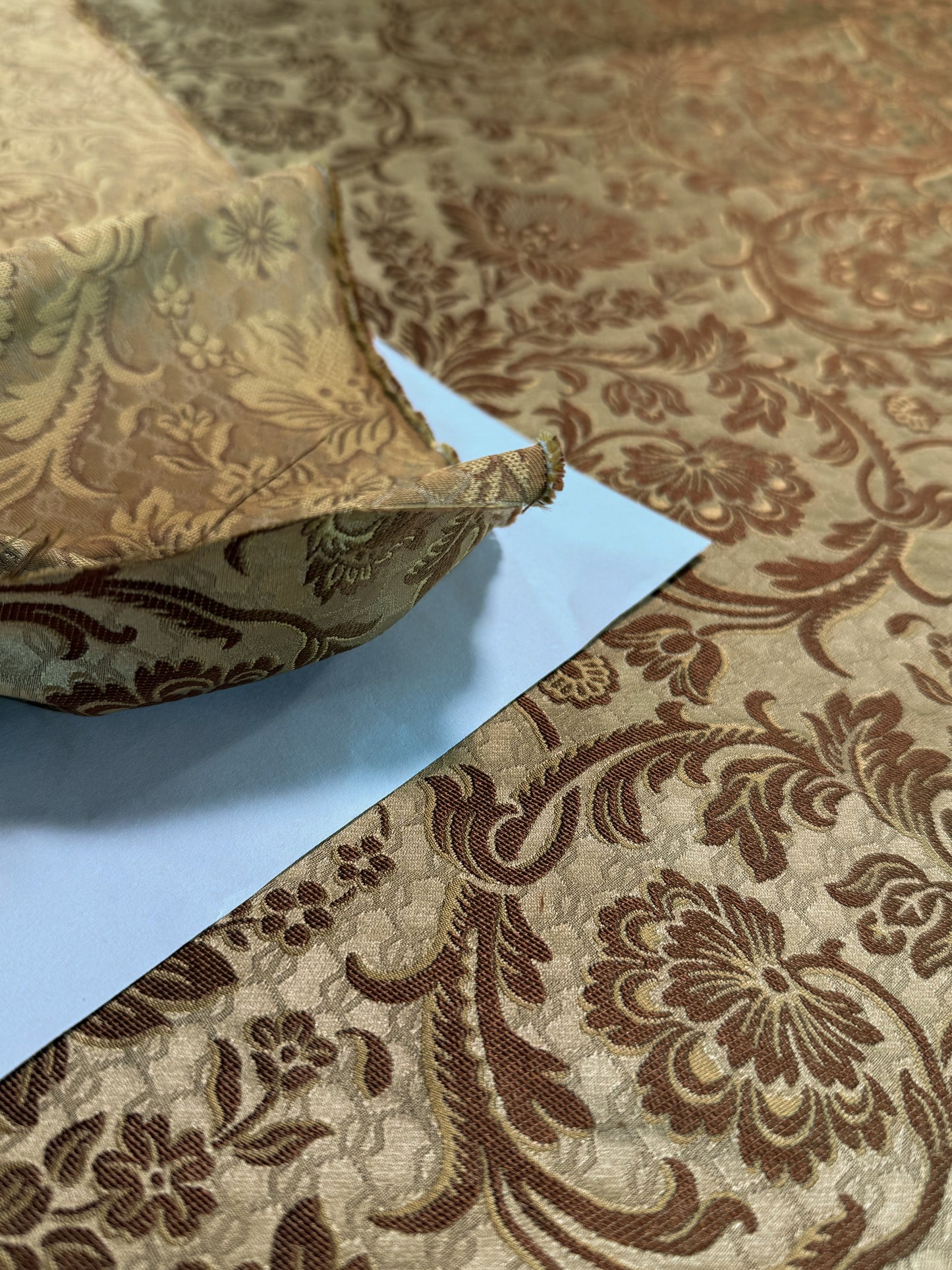 In Name of Rose Medallion Acanthus Renaissance Silk Damask Jacquard Gold Copper MSRP USD 225Y
