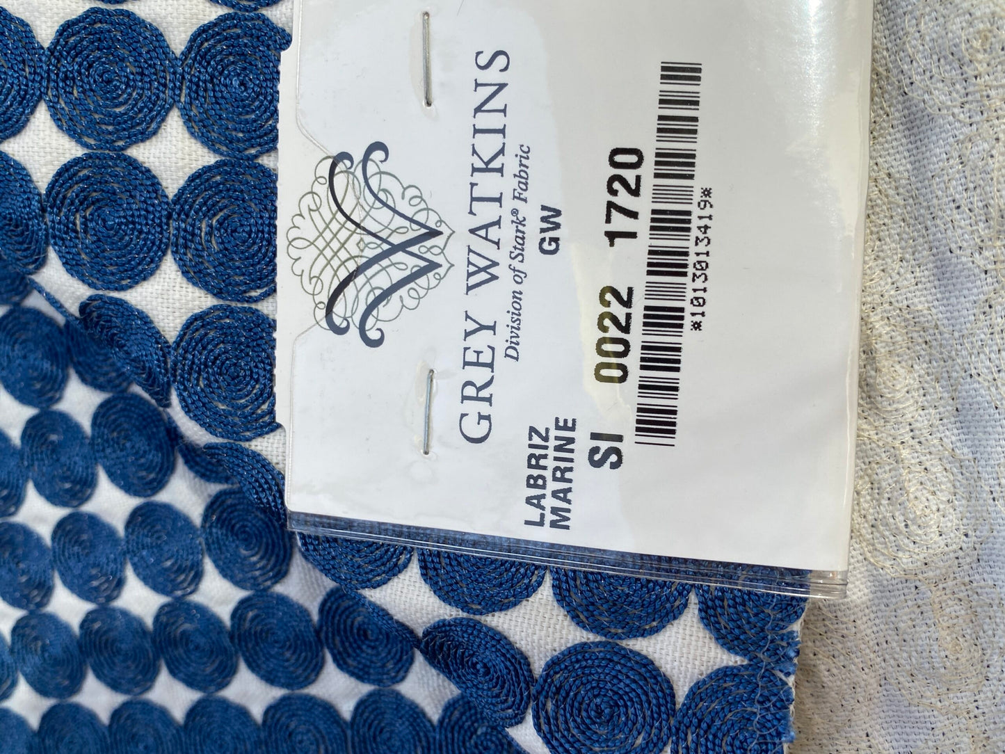 40 Berkbox75 Square Embroidery by Grey Watkins Labriz Marine Blue White Circle Small Scale MSRP USD 340/Y