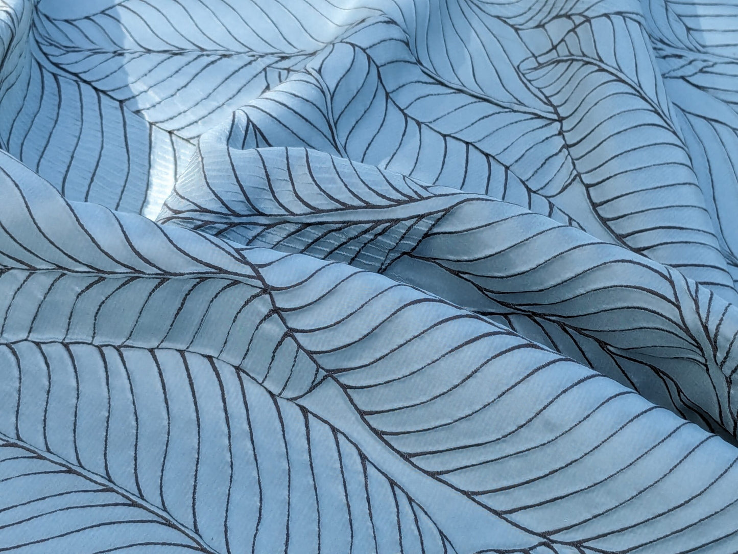 Scalamandre Sagamore Hill Bluebell Blue Large Silk Lampas Tropical Foliage Old World Weavers MSRP USD 492/Y