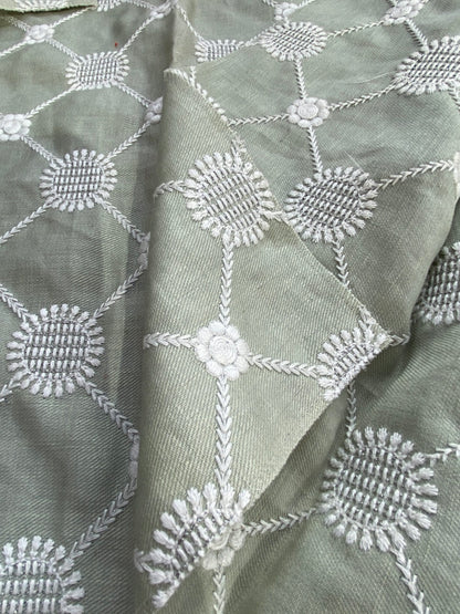 6 Berkbox76 Square Embroidery by Scalamandre Gustavian Diamond  Willow Green Ogee Fretwork Lattice MSRP USD 286y